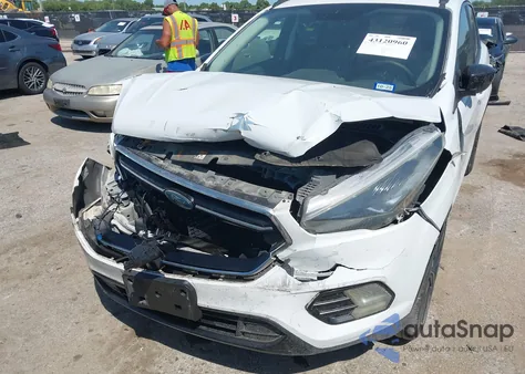 2017 Ford Escape Se из США, поврежденный, VIN 1FMCU0G99HUE48419